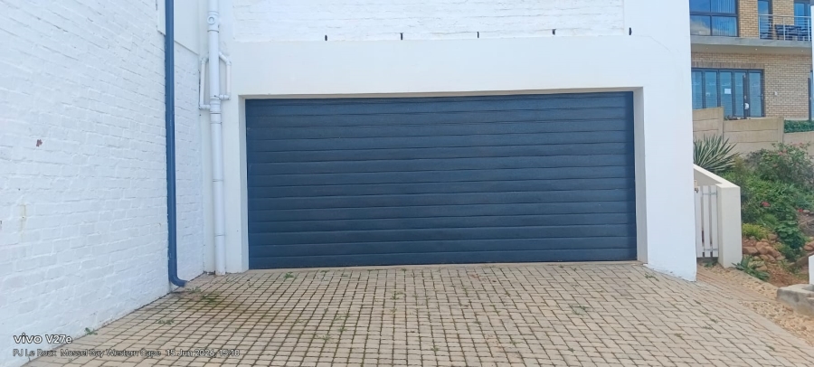 3 Bedroom Property for Sale in Menkenkop Western Cape